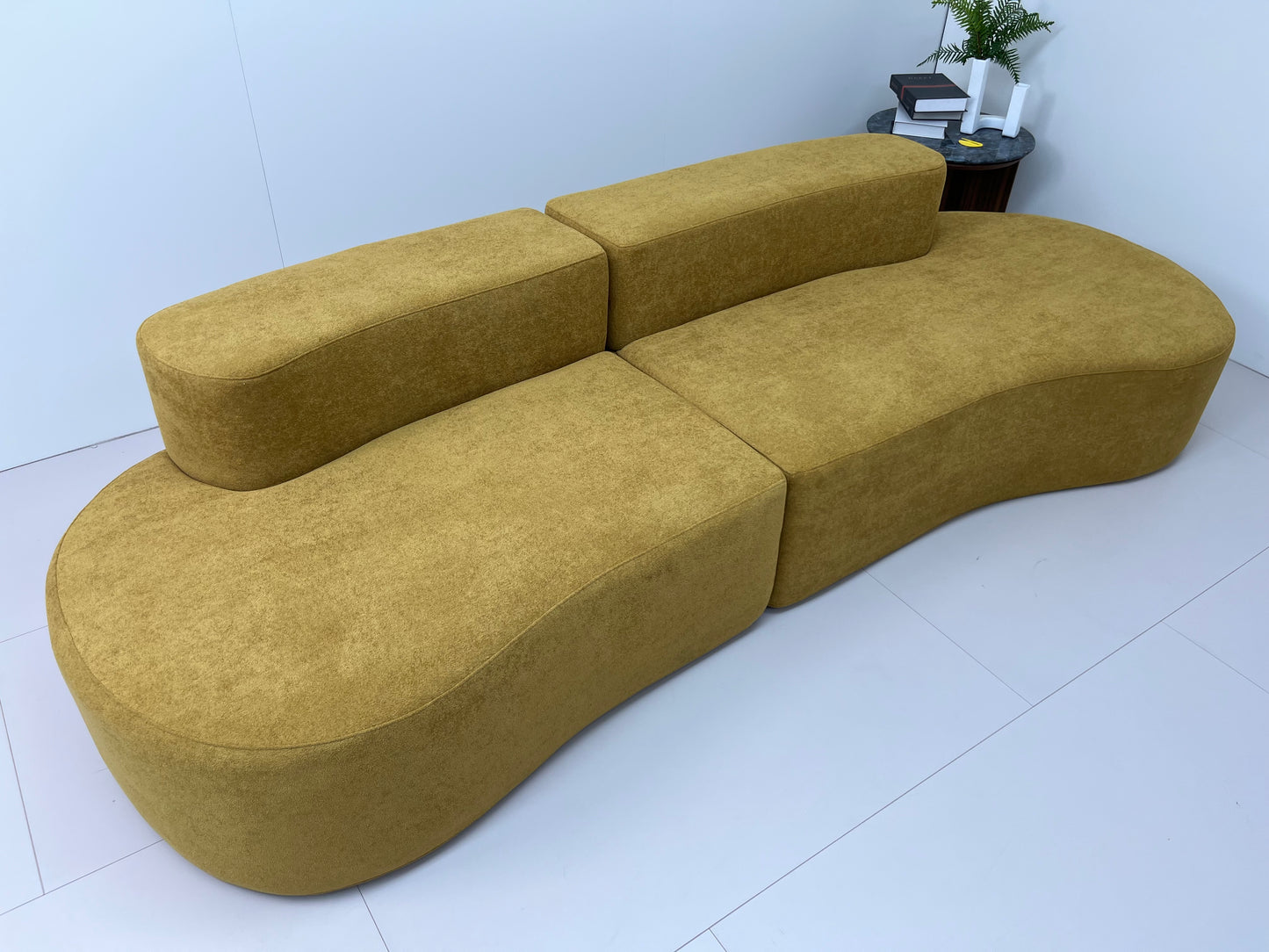 🛋️ Cashew Sofa – Golden Olive