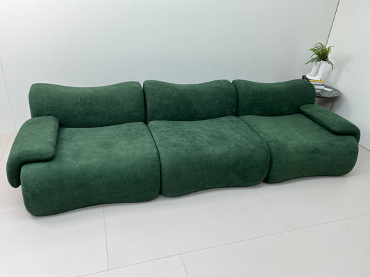 🌿 Peapod Sofa – Leafy Green